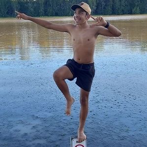 Meet your Posher, Marlon